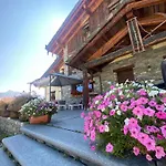 Le Relais De La Grandze Doues