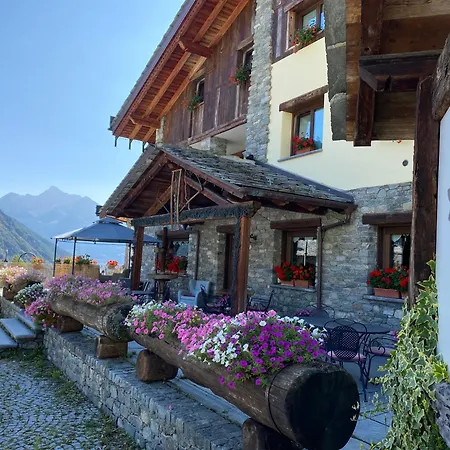Le Relais De La Grandze Guest house *