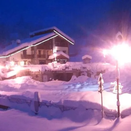 Le Relais De La Grandze Pensión 4*